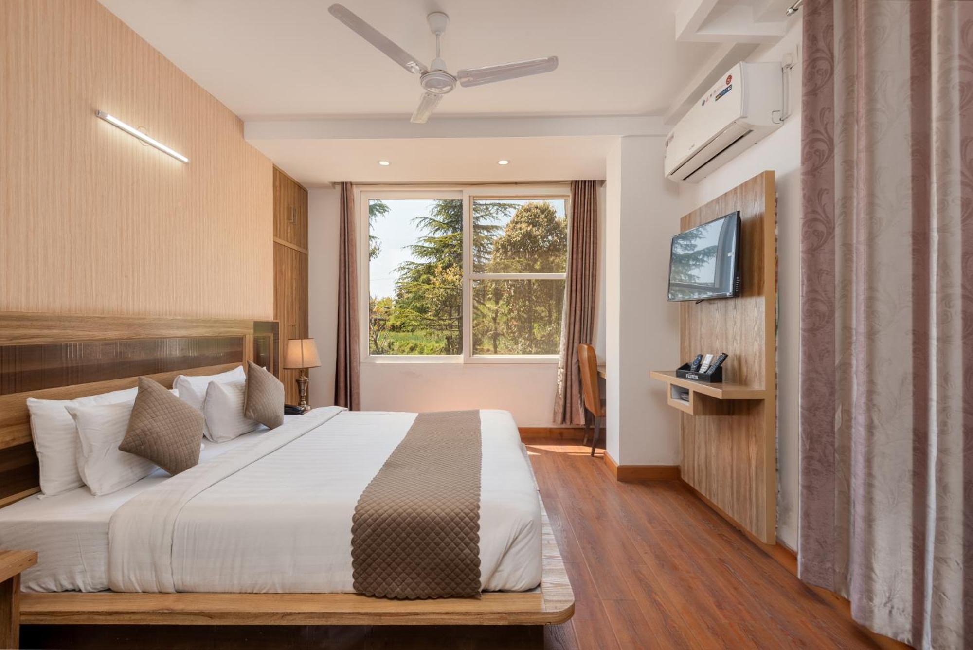 Hotel Shiva Sanctuary By Dls Hotels, Mcleod Ganj Dharamshala Dış mekan fotoğraf