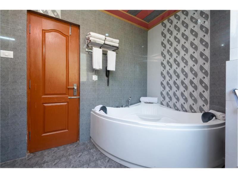 Hotel Shiva Sanctuary By Dls Hotels, Mcleod Ganj Dharamshala Dış mekan fotoğraf